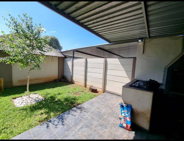 5 BEDROOM PROPERTY TO RENT IN BRENTHURST